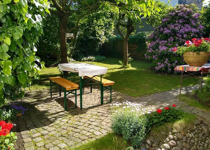 Alster Garden Apartment